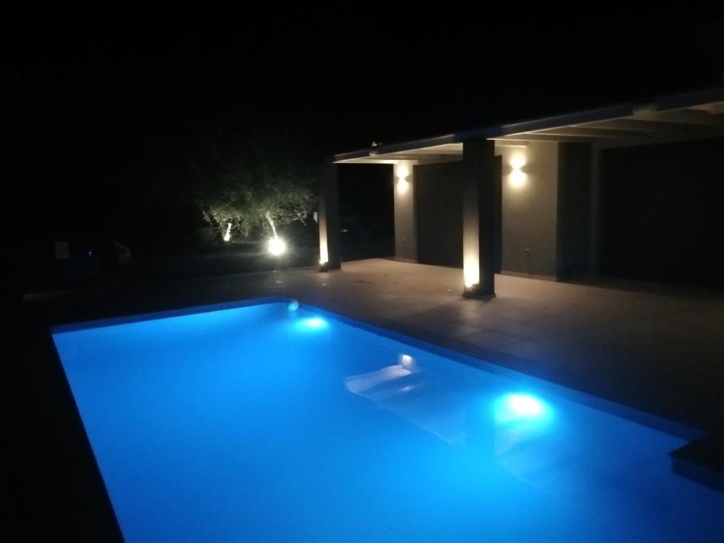 Avithos Blue Villas Svoronata Dış mekan fotoğraf